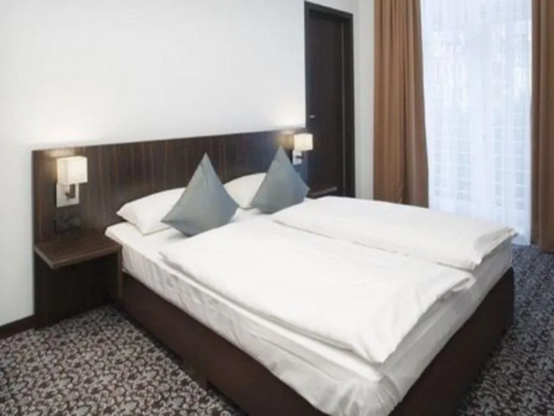 **** Hotel Ramada By Wyndham Frankfurt City Centre Frankfurt am Main Deutschland