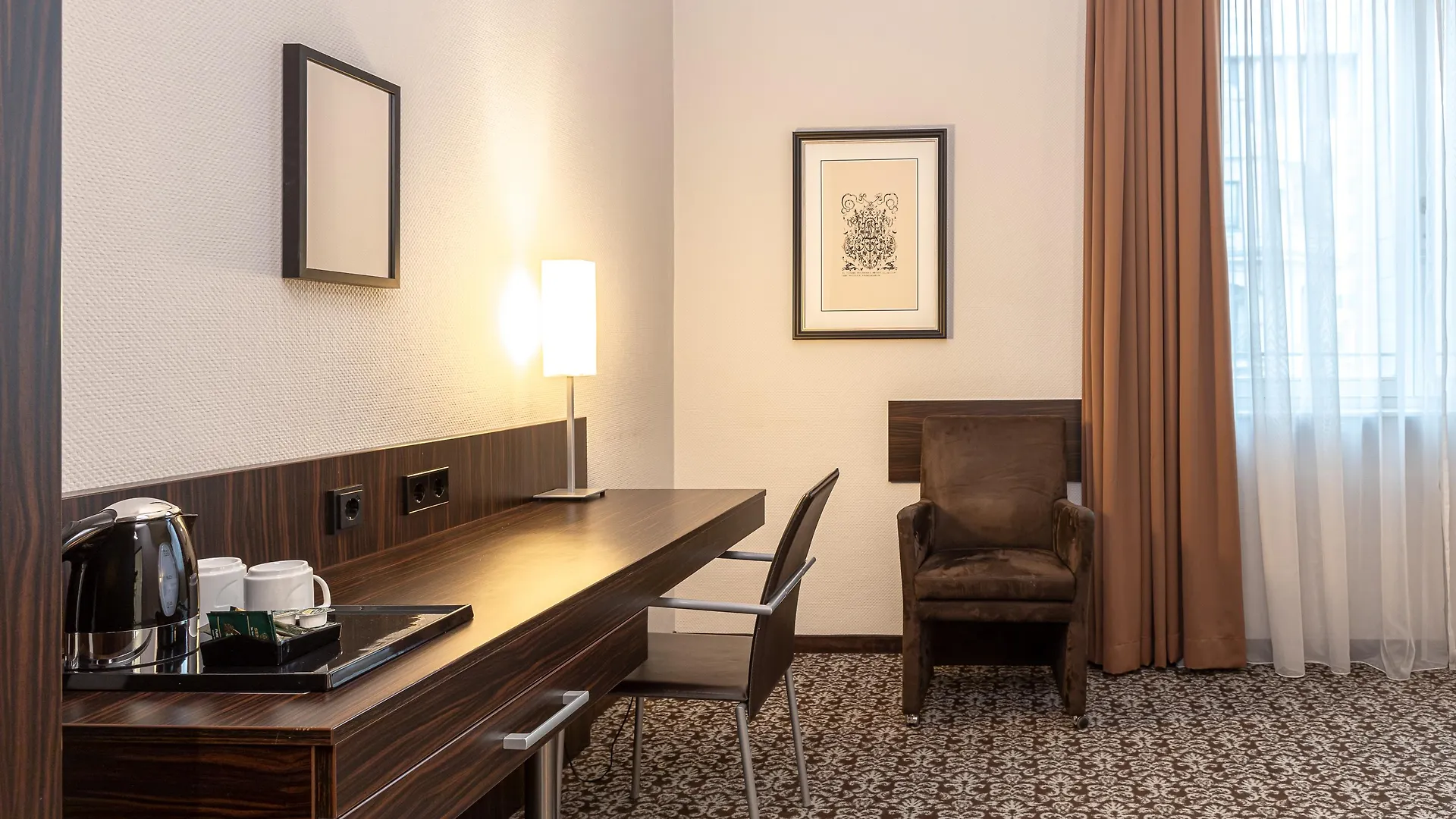 Ramada By Wyndham Frankfurt City Centre Frankfurt am Main Hotel