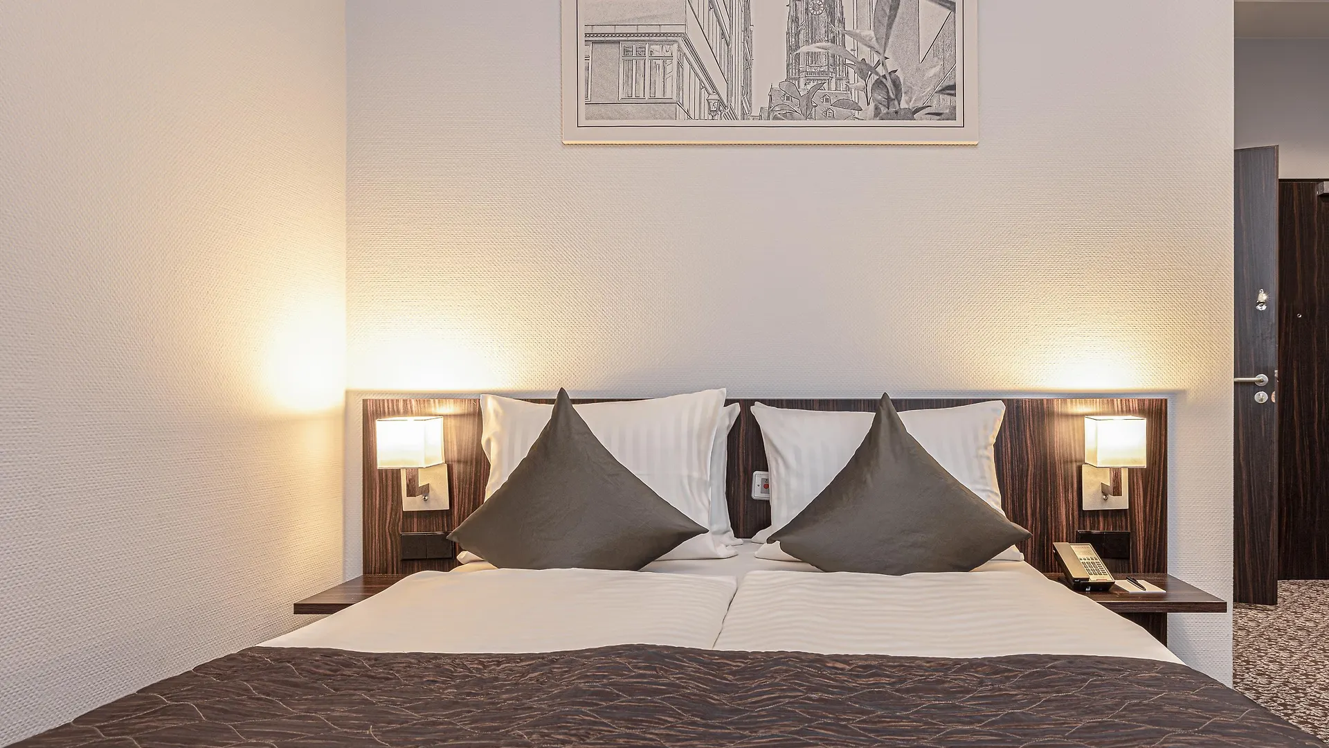 Ramada By Wyndham Frankfurt City Centre Frankfurt am Main Germany