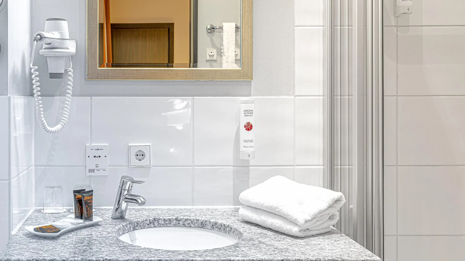 **** Hotel Ramada By Wyndham Frankfurt City Centre Frankfurt am Main Germany